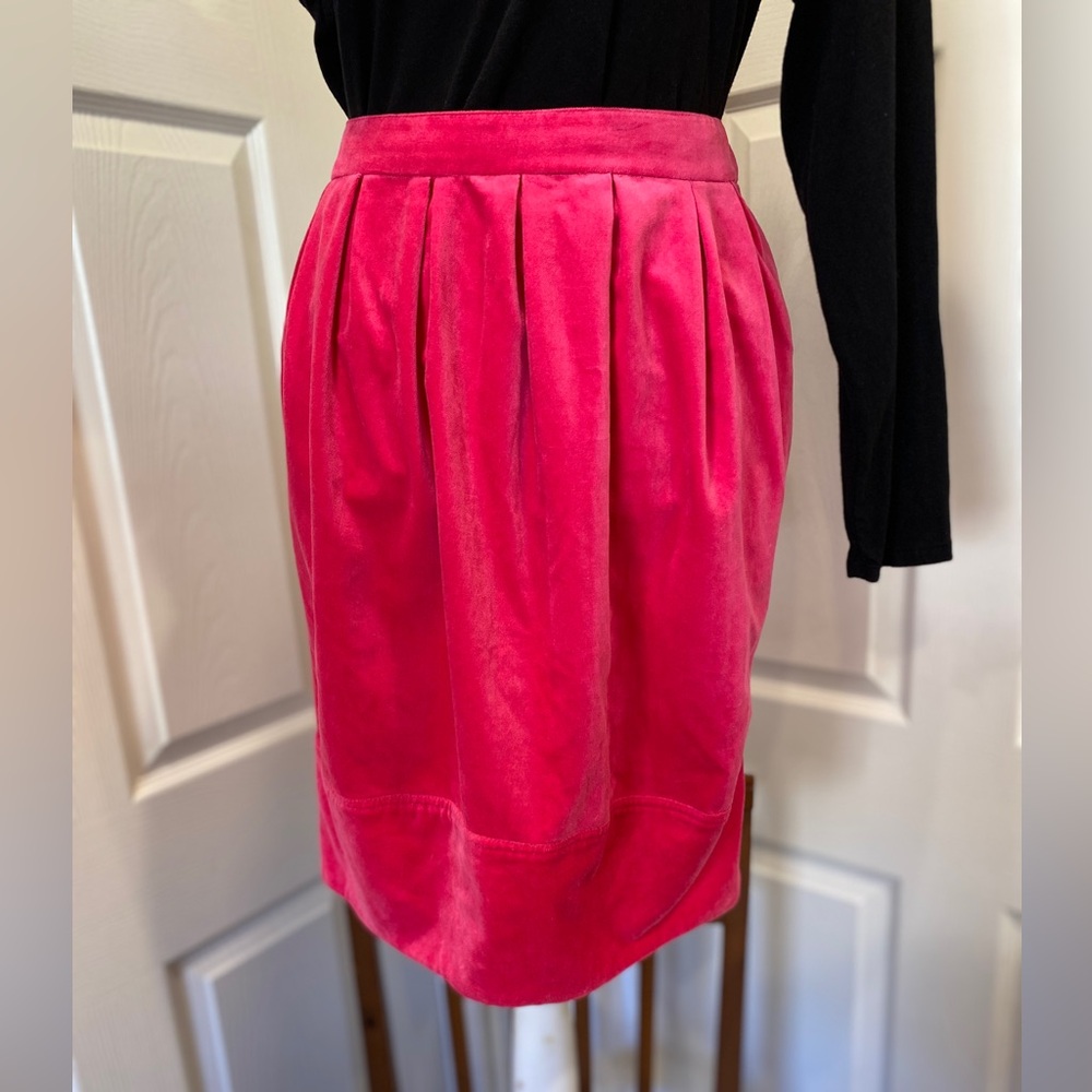 Cooper by Trelise vibrant pink velvet skirt soft cotton velvet gorgeous EUC